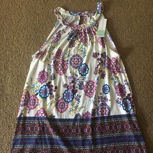 Loveappella Agather Printed Halter